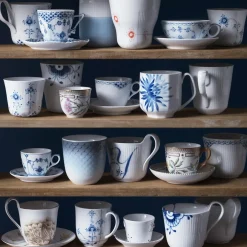 Blå Mega Riflet|Kaffekopper*Royal Copenhagen Blå Mega Riflet højhankskop, 33 cl Blå Mega Riflet