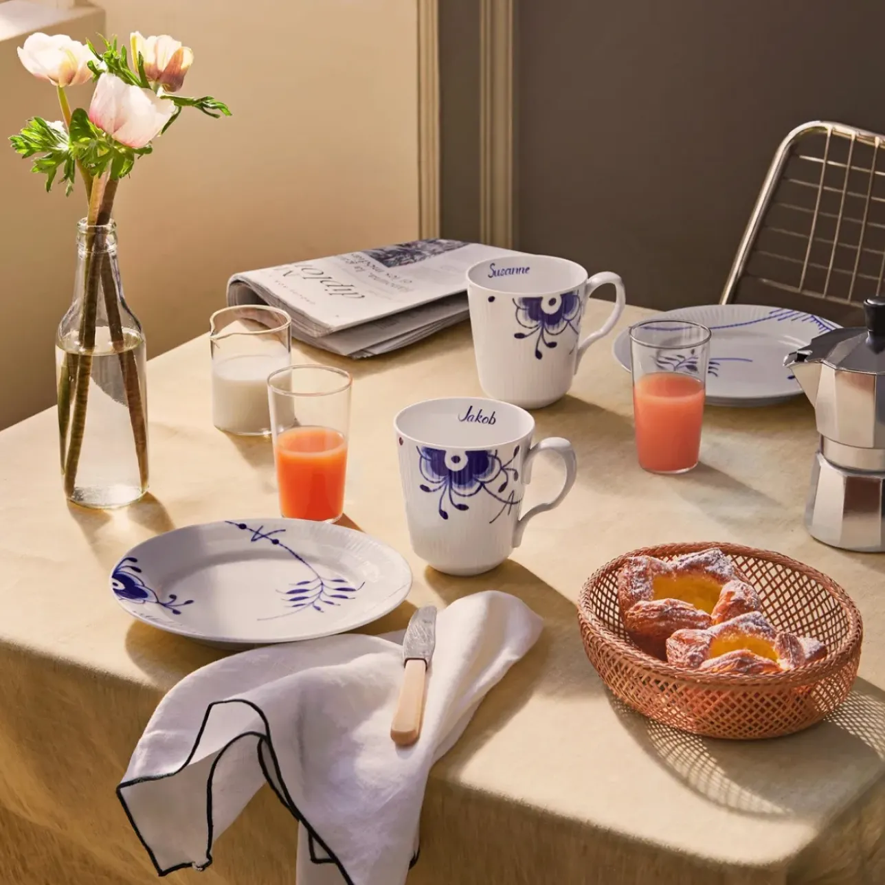 Blå Mega Riflet*Royal Copenhagen Blå Mega Riflet kop, , 38 cl, 2 stk. Bespoke