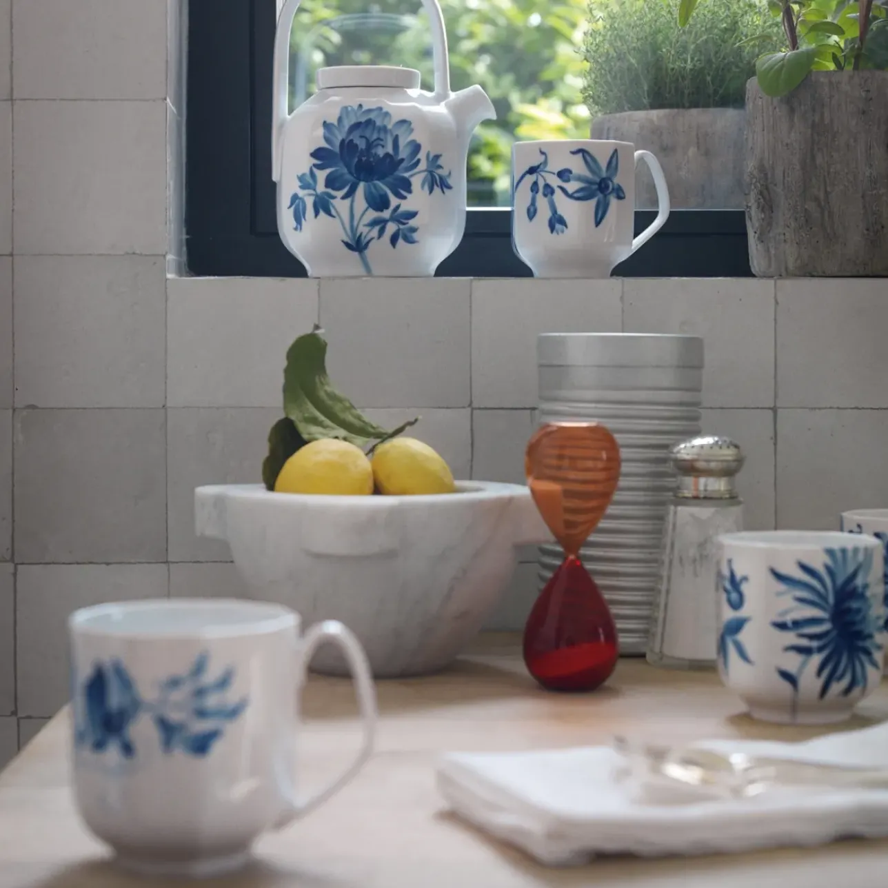 Blomst|Kaffekopper*Royal Copenhagen blomst kop, Dahlia, 33 cl