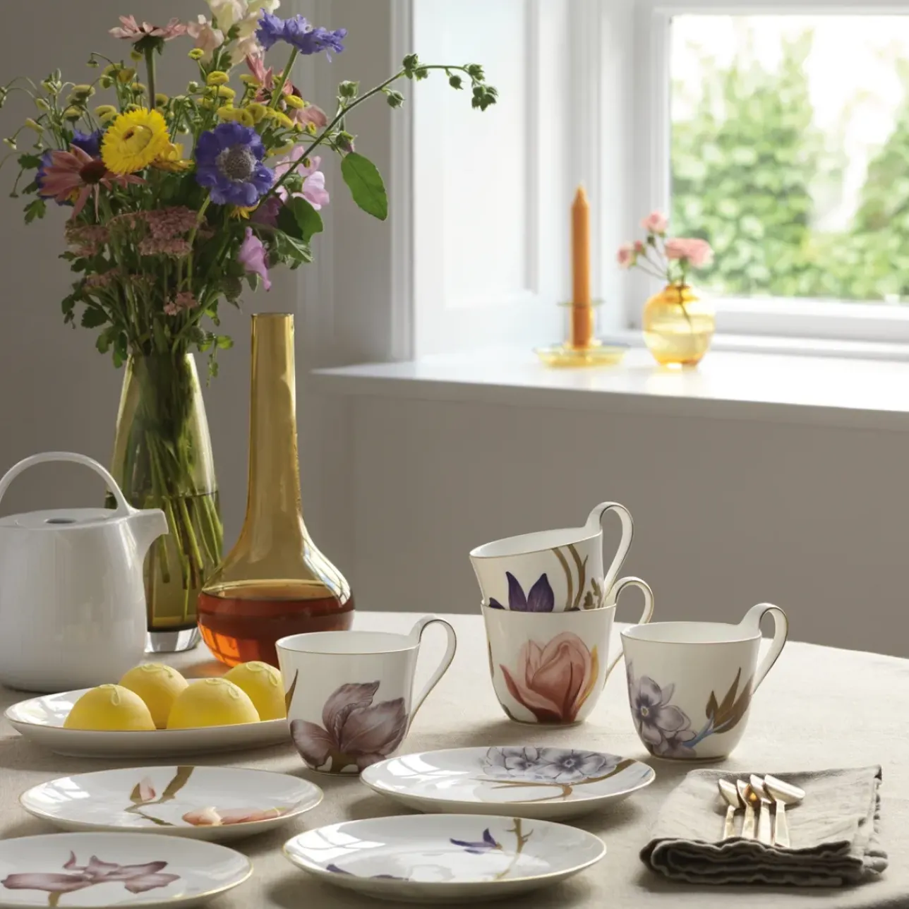 Flora|Kaffekopper*Royal Copenhagen Flora højhankskop, , 33 cl Magnolia