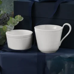 Hvid Riflet|Kaffekopper*Royal Copenhagen Hvid Riflet højhankskop, 33 cl