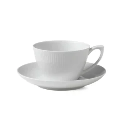 Hvid Riflet|Kaffekopper*Royal Copenhagen Hvid Riflet kop og underkop, 28 cl