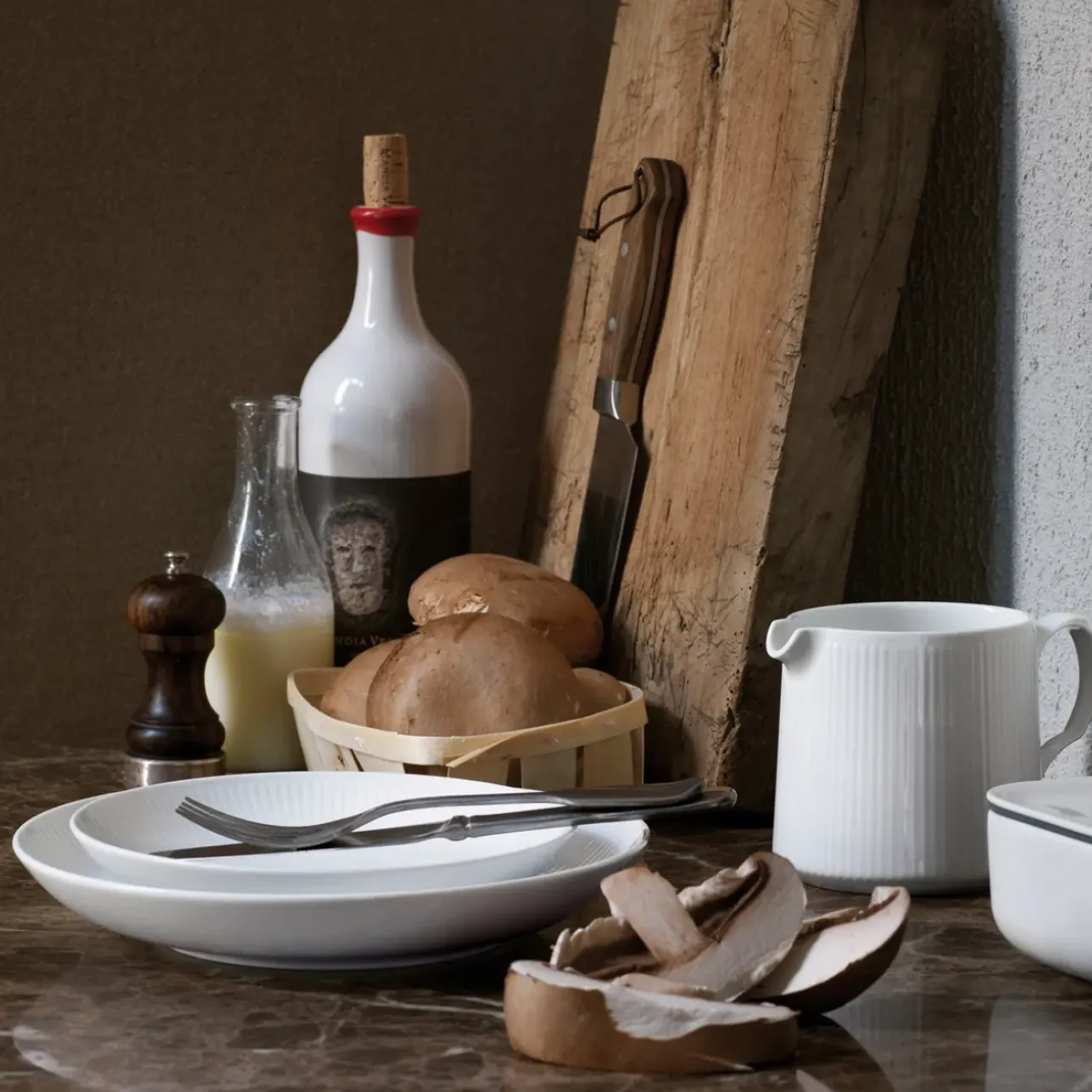 Hvid Riflet|Opbevaringskrukker*Royal Copenhagen Hvid Riflet smørskål med låg, 6,8 cm