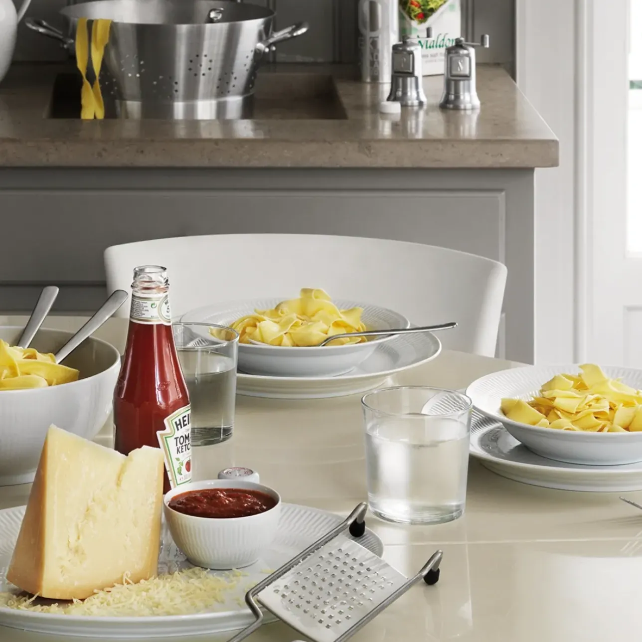 Hvid Riflet|Middagstallerkener*Royal Copenhagen Hvid Riflet tallerken, 27 cm