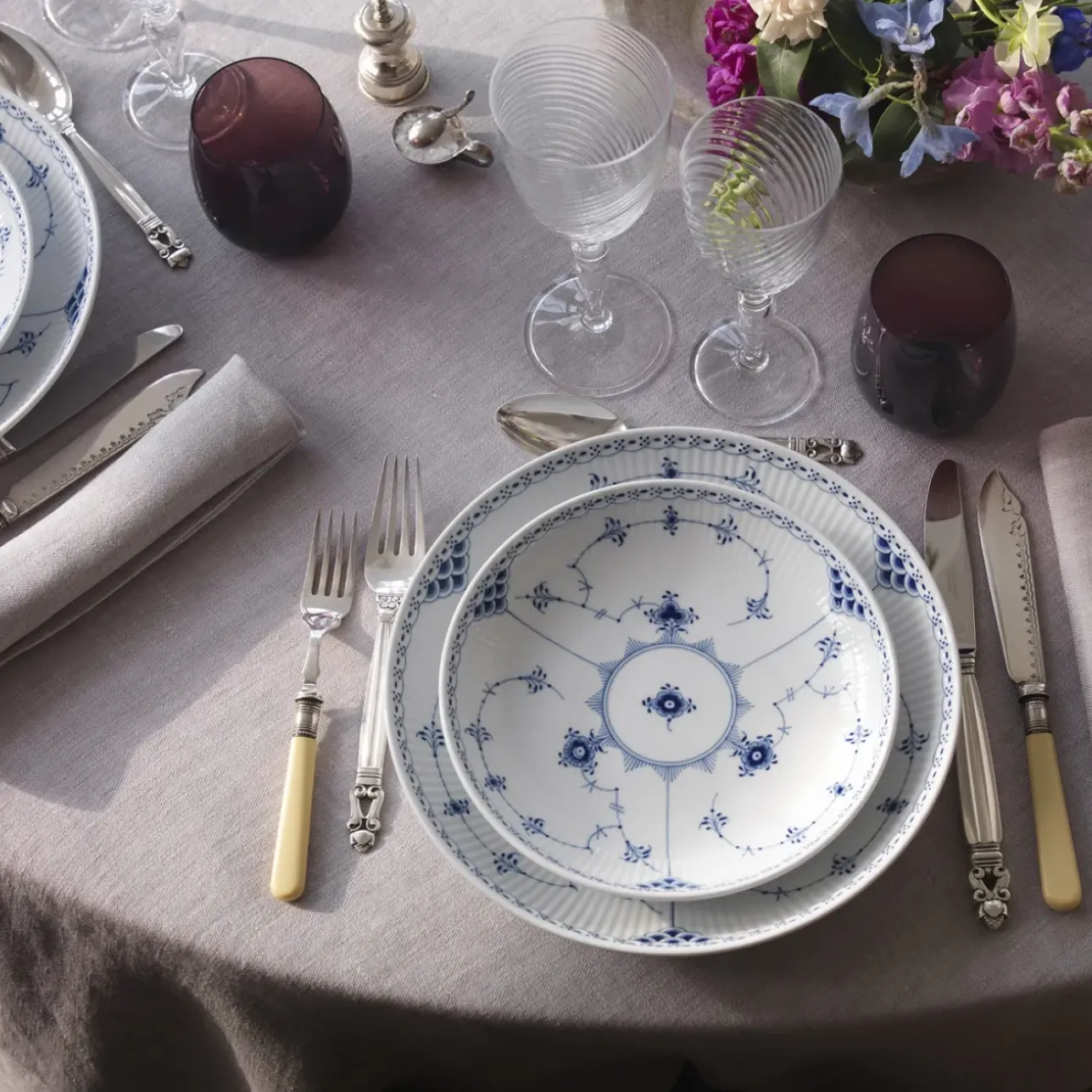 Musselmalet Halvblonde*Royal Copenhagen Musselmalet Halvblonde skål, 25 cm