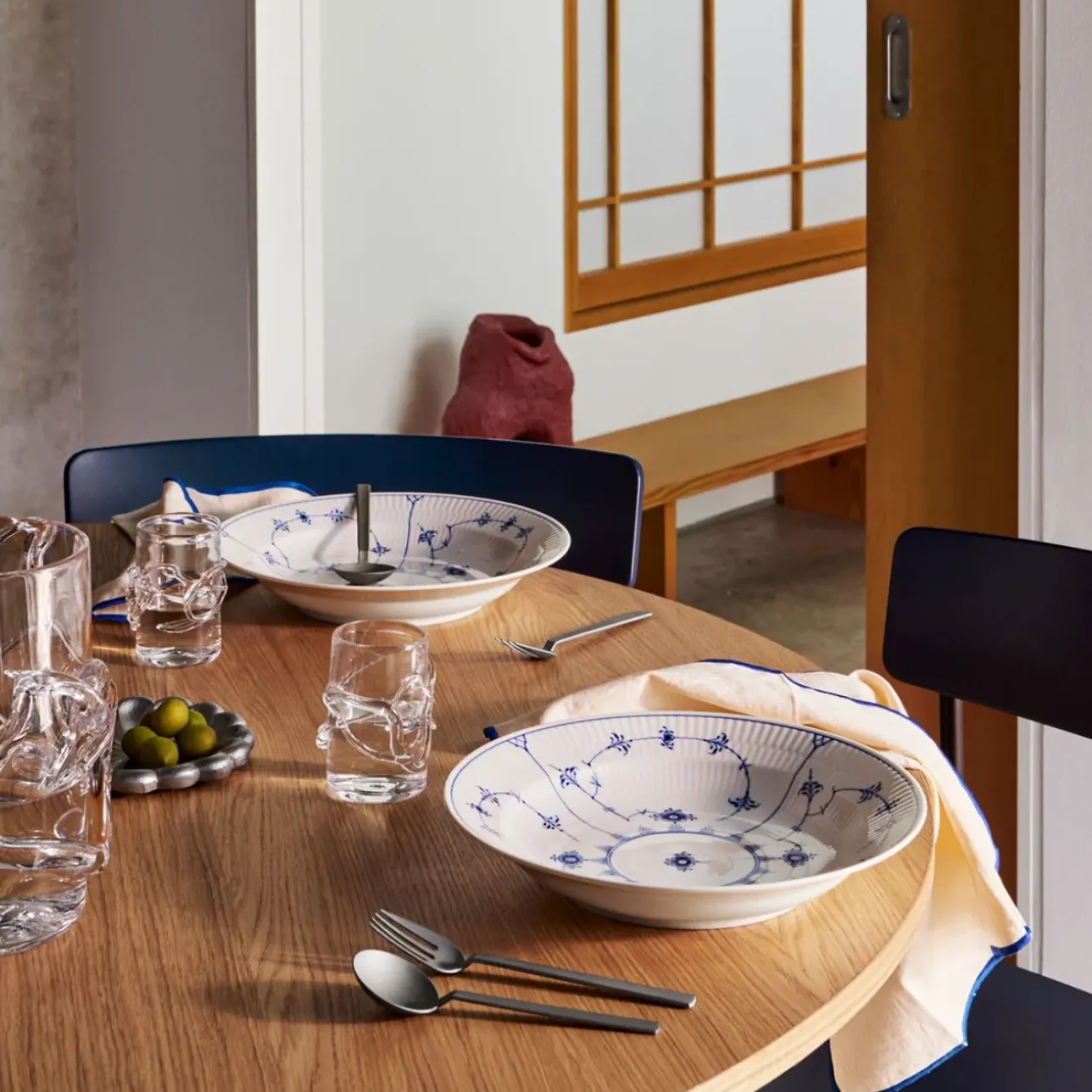 Eksklusive Steldele|Musselmalet Riflet*Royal Copenhagen Musselmalet Riflet dyb tallerken, 27 cm