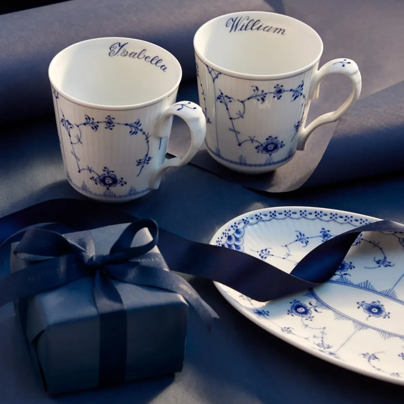 Eksklusive Steldele|Musselmalet Riflet*Royal Copenhagen Musselmalet Riflet kop, , 38 cl, 2 stk. Bespoke