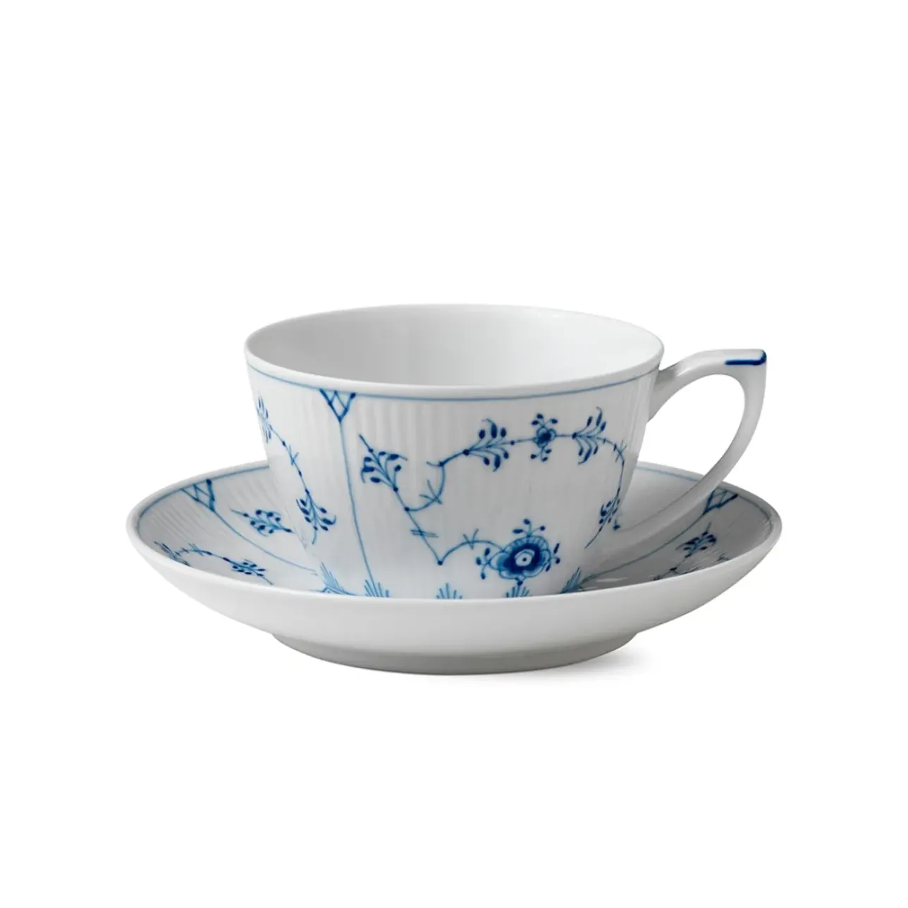 Eksklusive Steldele|Musselmalet Riflet*Royal Copenhagen Musselmalet Riflet kop og underkop, 28 cl