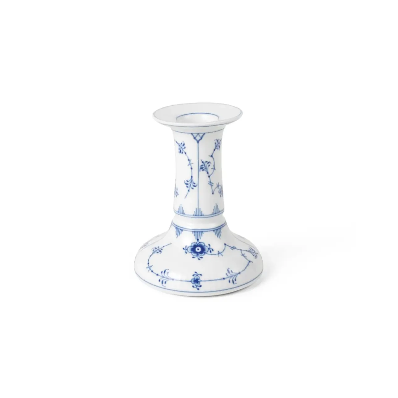 Eksklusive Steldele|Musselmalet Riflet*Royal Copenhagen Musselmalet Riflet lysestage, 11,5 cm