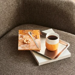 Riflet Contrast|Kaffekopper*Royal Copenhagen Riflet Contrast Marble krus, , 35 cl Fiery Yellow