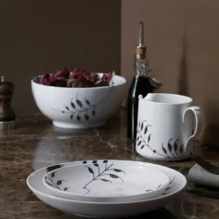 Sort Mega Riflet|Salatskåle*Royal Copenhagen Sort Mega Riflet skål, 310 cl