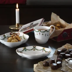 Stjerne Riflet Jul|Kaffekopper*Royal Copenhagen Stjerne Riflet Jul højhankskop, 33 cl