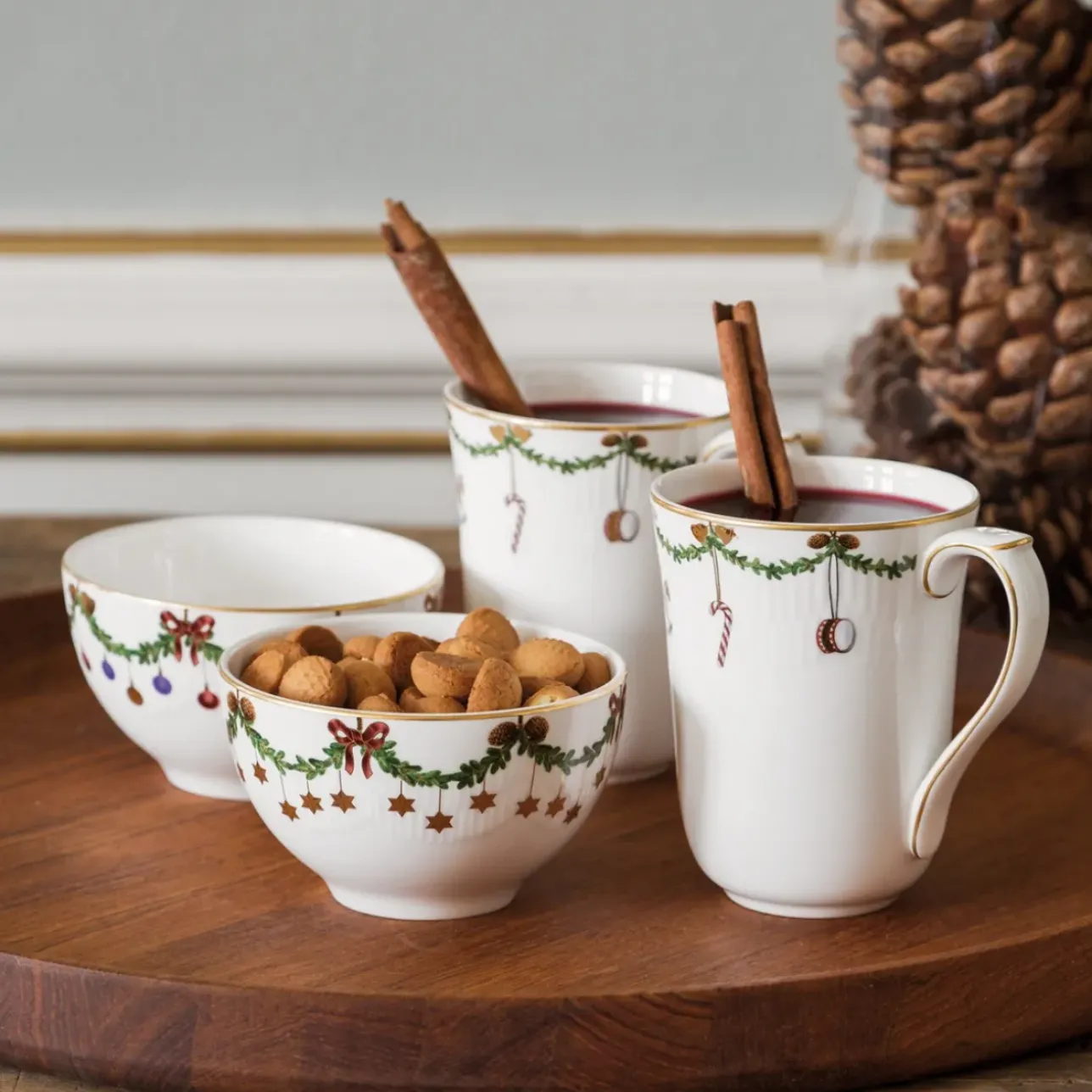 Stjerne Riflet Jul|Kaffekopper*Royal Copenhagen Stjerne Riflet Jul kop, 36 cl, 2 stk.
