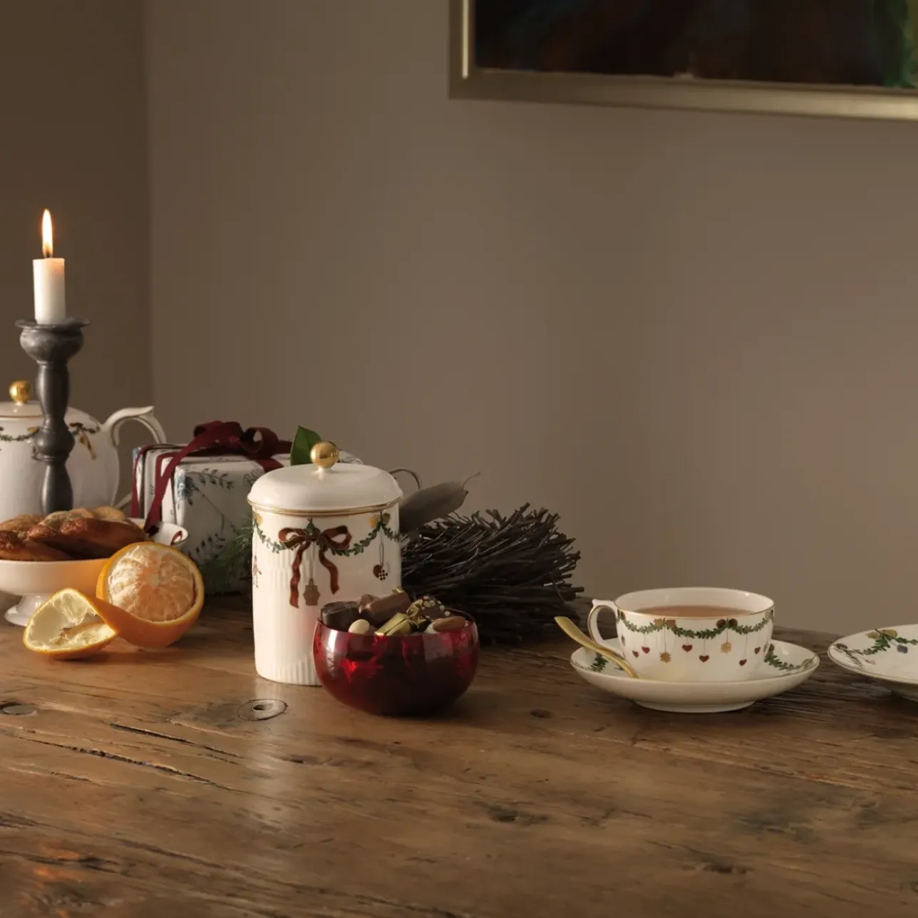 Stjerne Riflet Jul|Kaffekopper*Royal Copenhagen Stjerne Riflet Jul kop og underkop, 32 cl