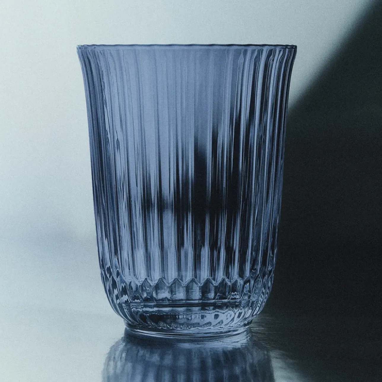 Waves|Glas*Royal Copenhagen Waves highballglas, blå, 33 cl, 2 stk.